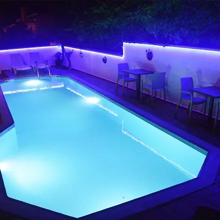 Cundahan Hotel Ayvalı