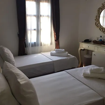 Cundahan Hotel Ayvalı